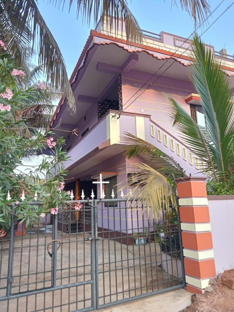 Vian Homestay Honāvar Εξωτερικό φωτογραφία