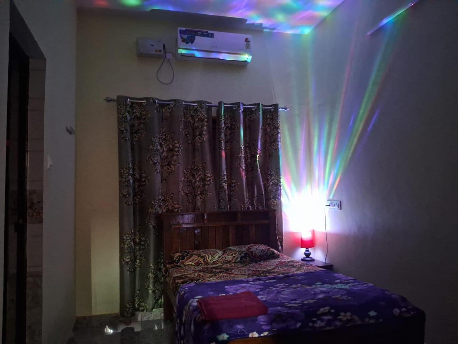 Vian Homestay Honāvar Εξωτερικό φωτογραφία